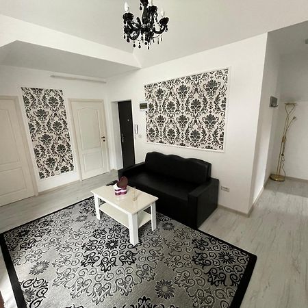 Sara Apartament Lugoj Dış mekan fotoğraf